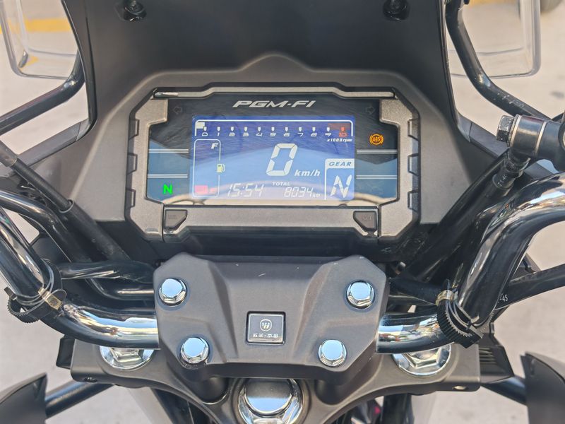 二手五羊本田猛鸷 CB190X