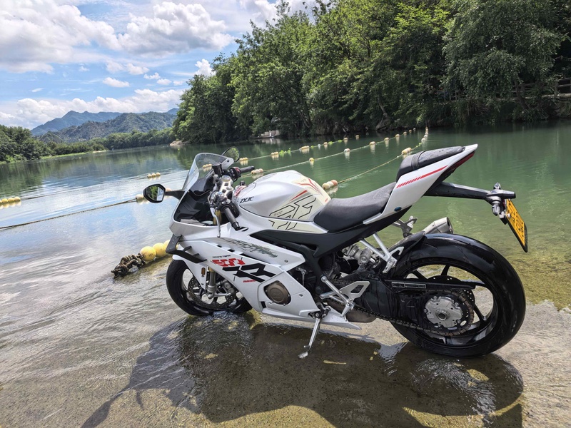 二手张雪机车500RR