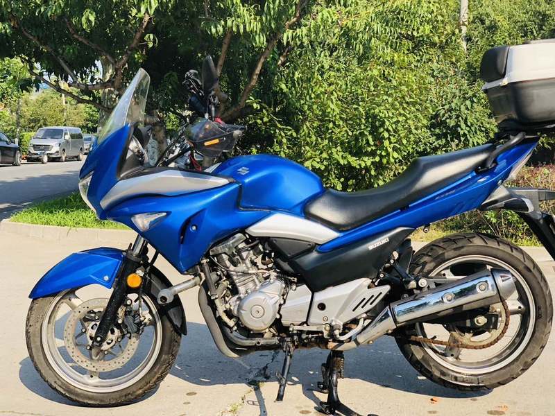 二手豪爵铃木骊驰 GW250