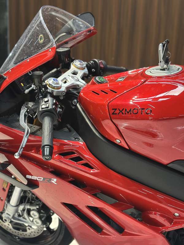 二手张雪机车820RR