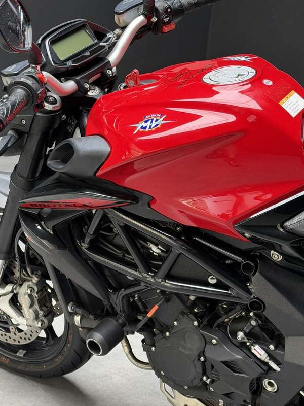二手奥古斯塔Brutale 800