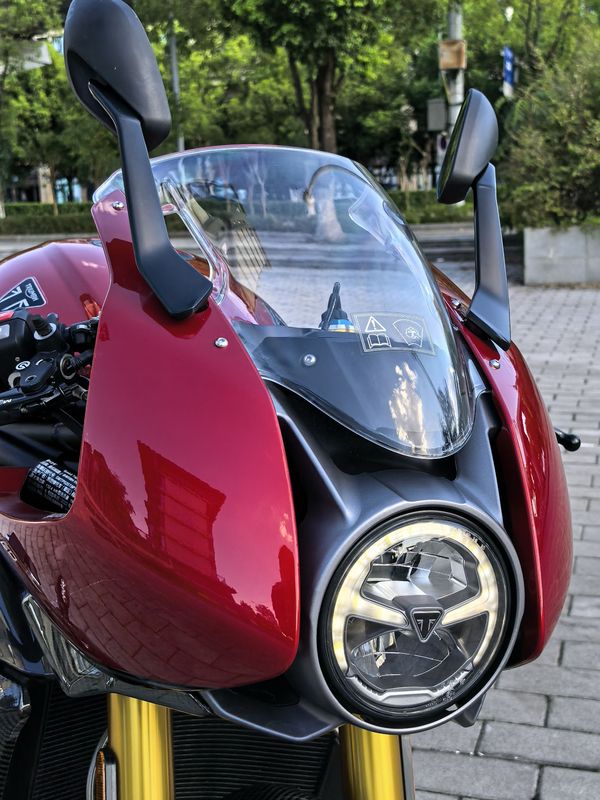 二手凯旋Speed Triple 1200 RR