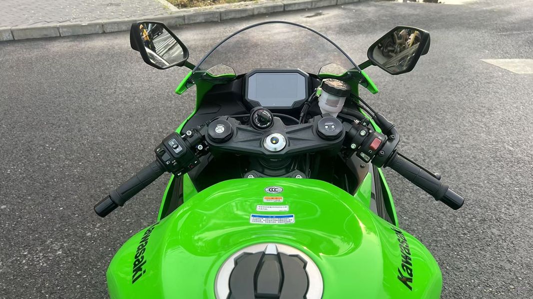 二手川崎Ninja ZX-6R 