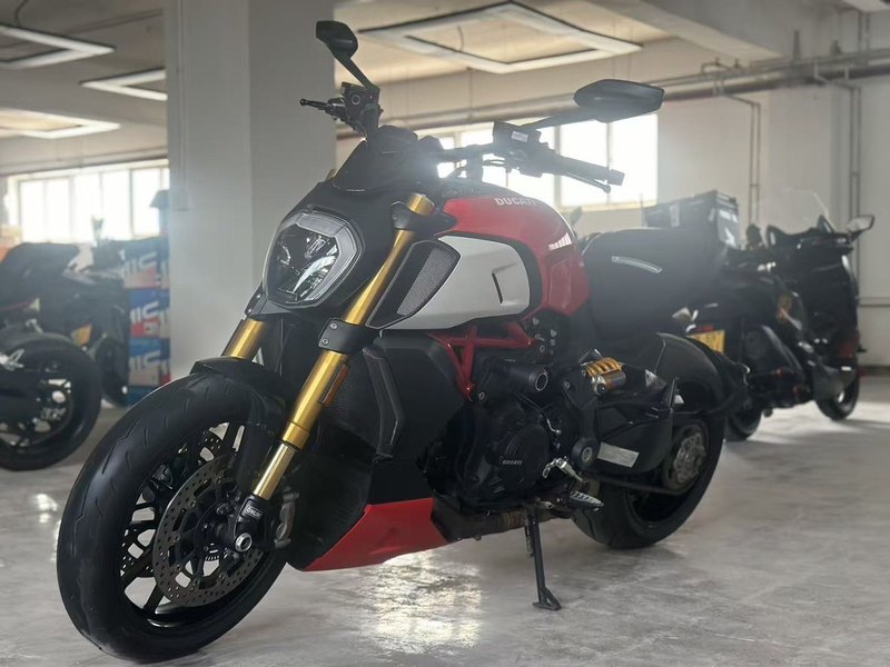 二手杜卡迪Diavel 