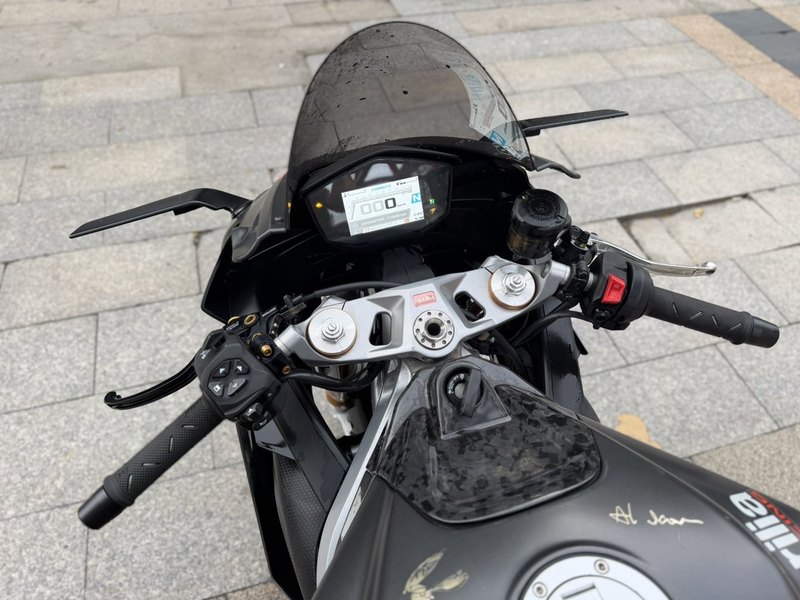 二手阿普利亚RS 660 
