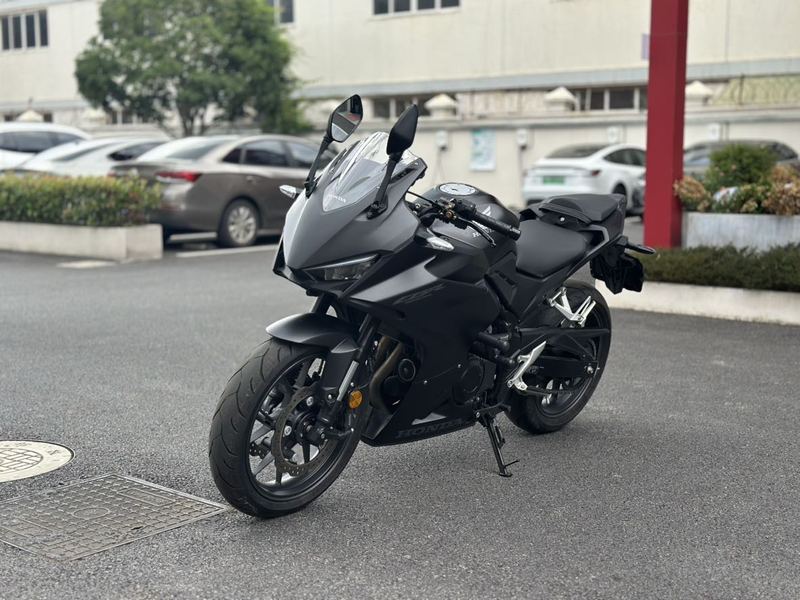 二手本田CBR400R