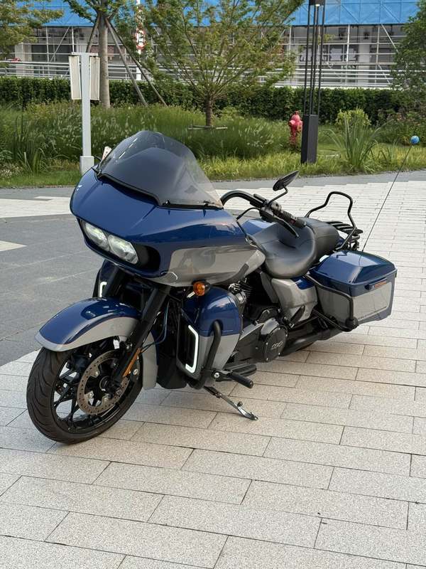 二手哈雷戴维森公路滑翔 Road Glide