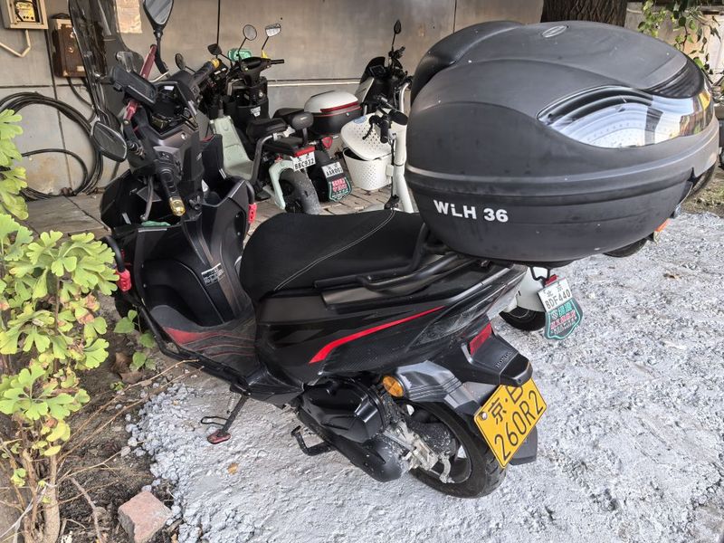 二手新大洲本田裂行 RX125Fi