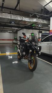 二手贝纳利TRK552