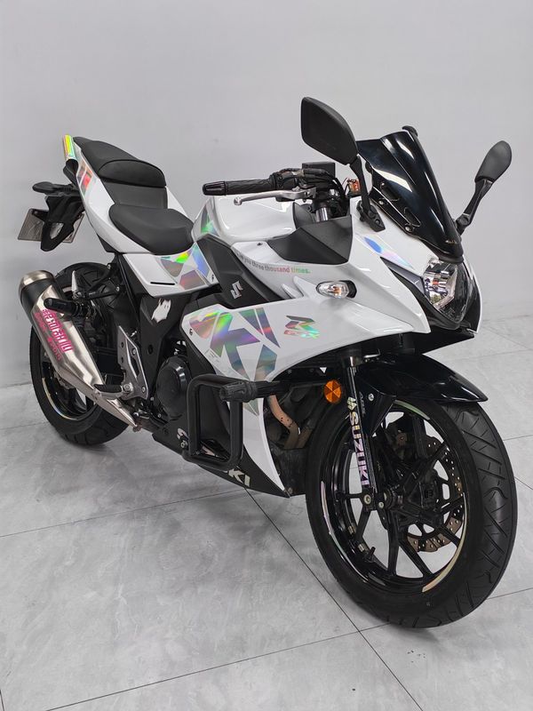 二手豪爵铃木GSX250R
