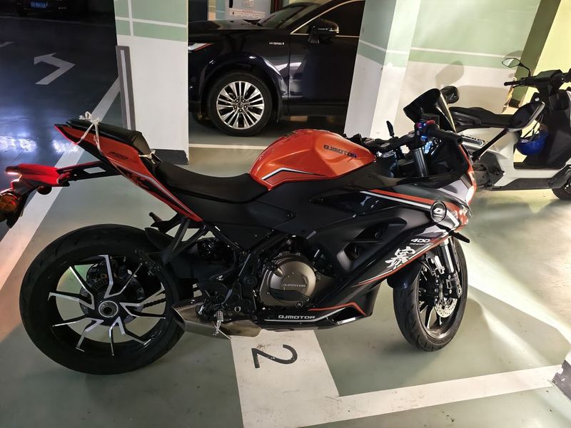 二手QJMOTOR赛400