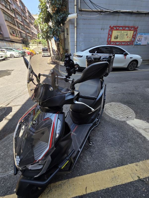 二手QJMOTOR鸿150RS