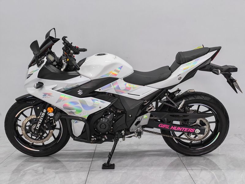 二手豪爵铃木GSX250R