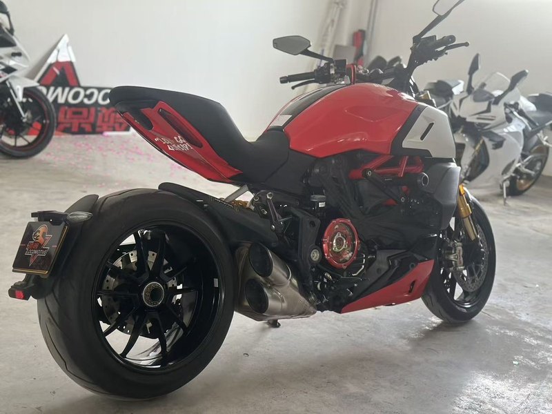 二手杜卡迪Diavel 