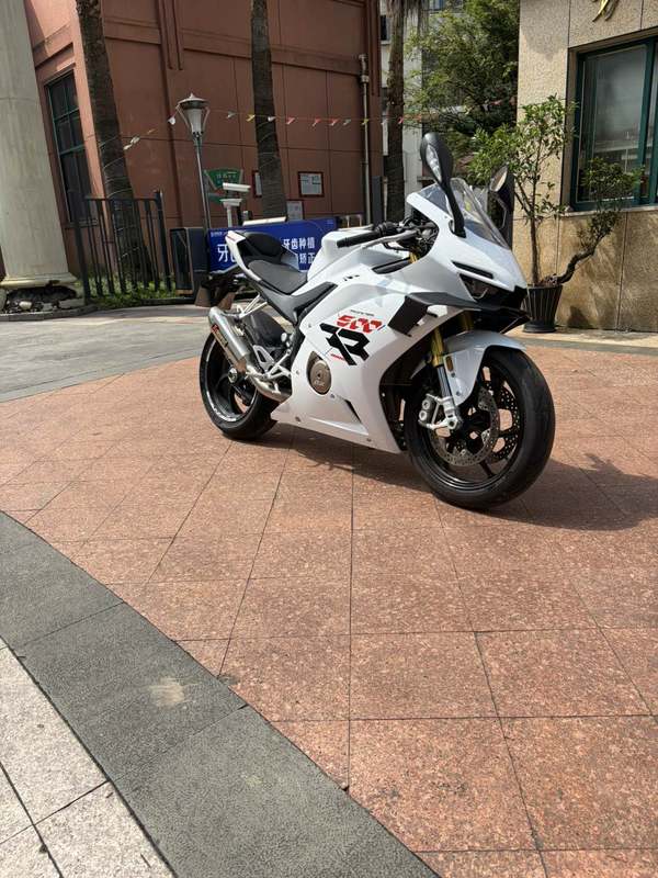 二手张雪机车500RR