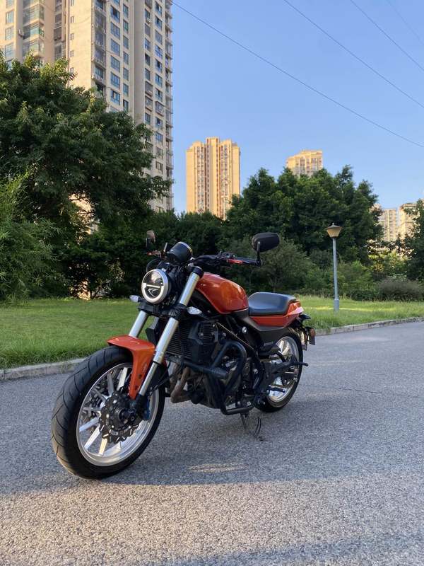 二手哈雷戴维森X 350
