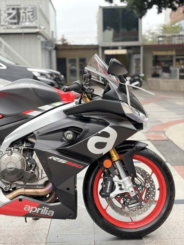 二手阿普利亚RS 660 