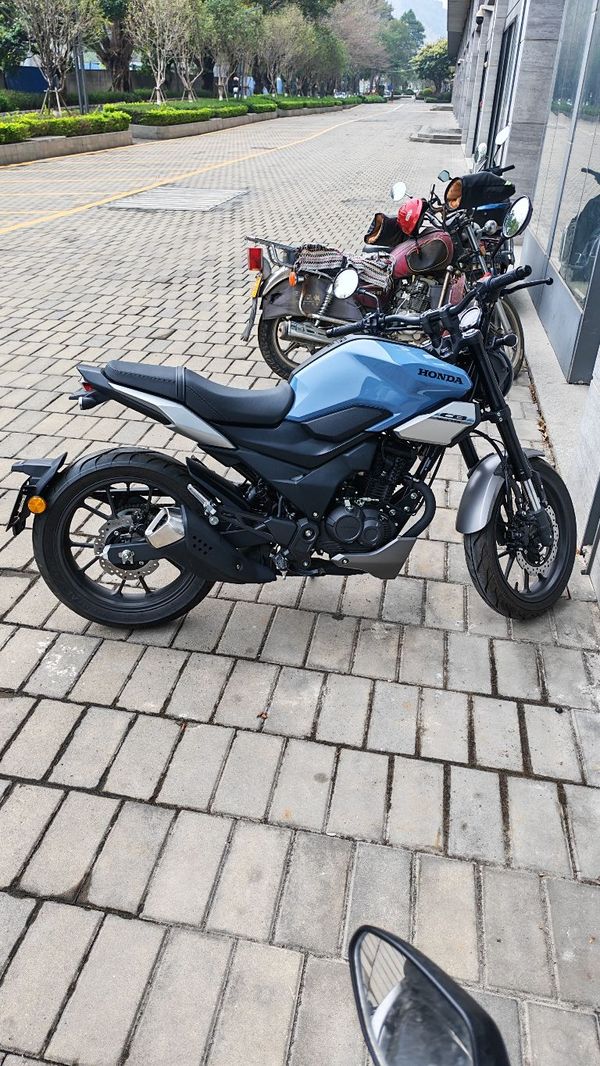 二手新大洲本田CB190TR