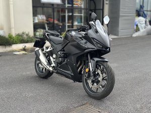 二手本田CBR400R