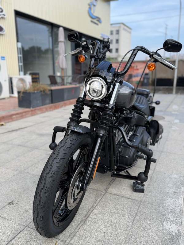 二手哈雷戴维森街霸 Street Bob