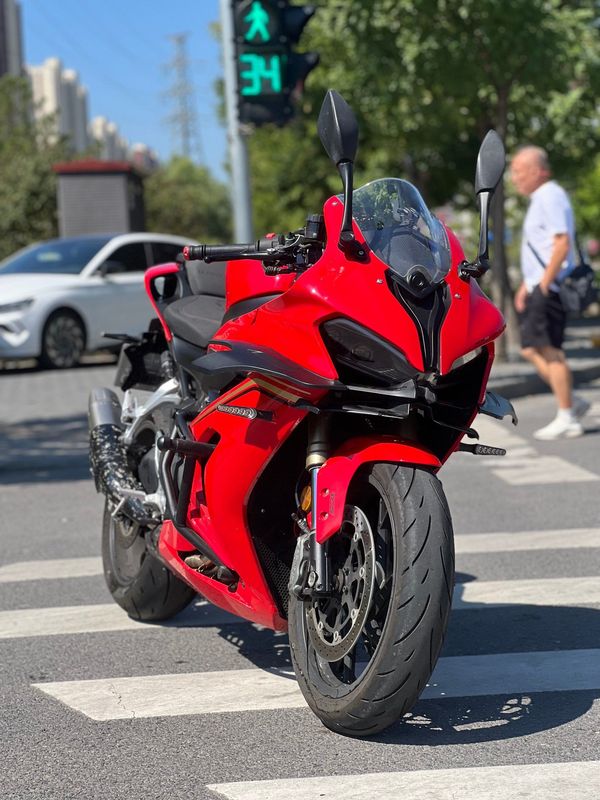 二手QJMOTOR赛800