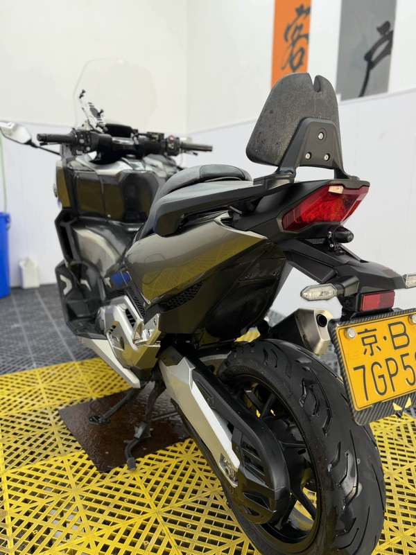 二手本田NSS750