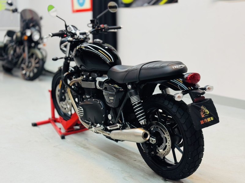 二手凯旋Speed Twin 900