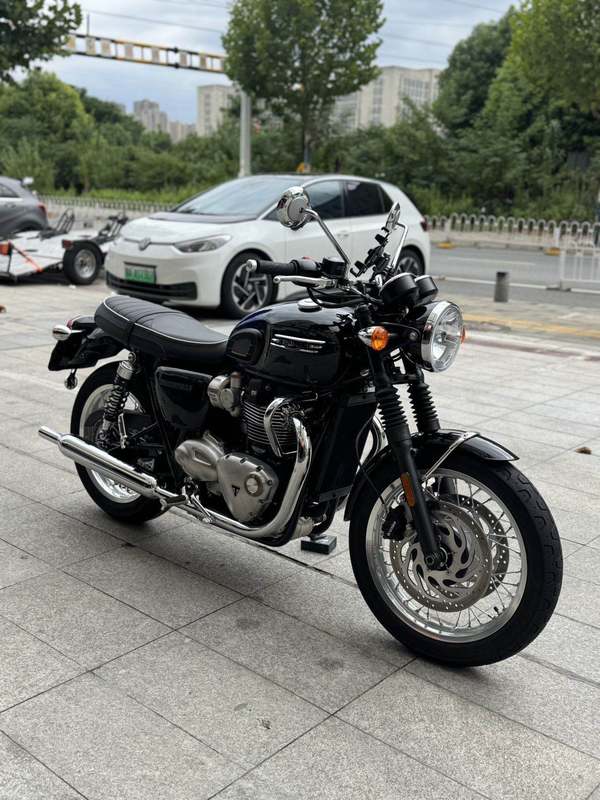 二手凯旋Bonneville T120