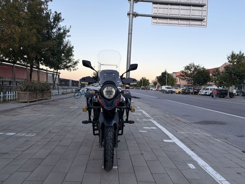 二手豪爵铃木DL250