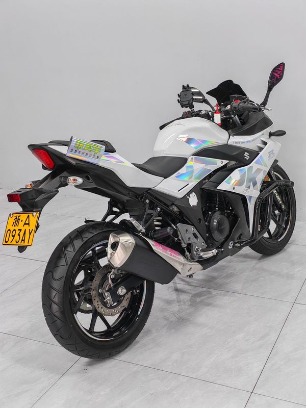 二手豪爵铃木GSX250R
