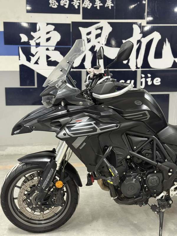 二手贝纳利TRK552