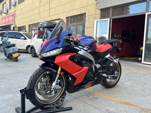 二手阿普利亚RS 660 