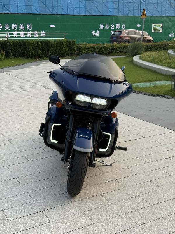 二手哈雷戴维森公路滑翔 Road Glide