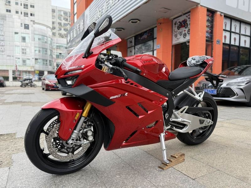 二手张雪机车820RR