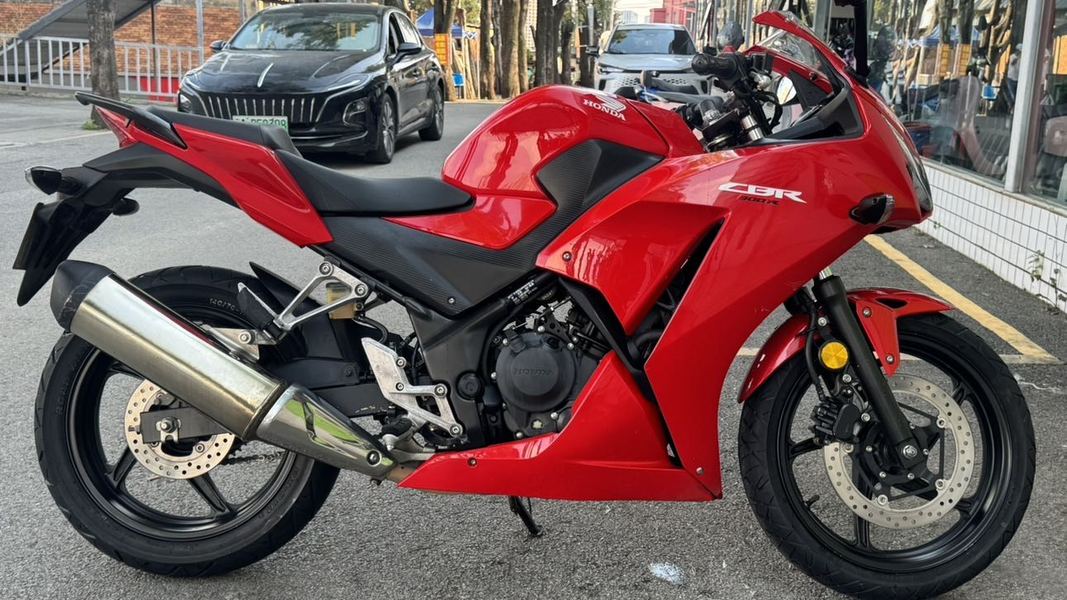 二手本田CBR300R