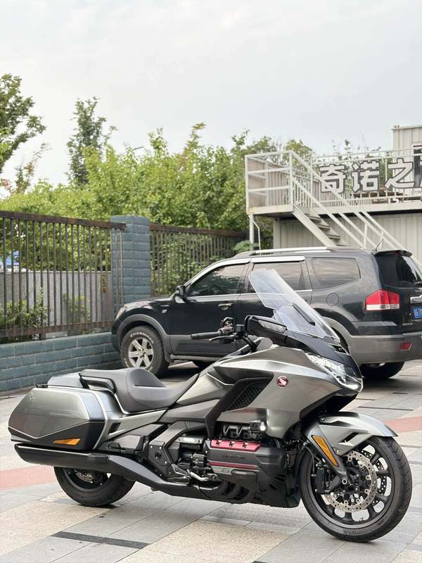 二手本田Gold Wing GL 1800 F6B