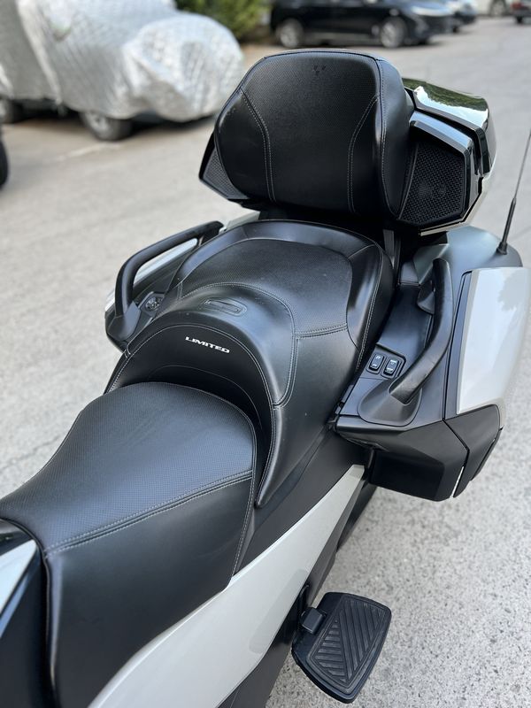 二手庞巴迪Spyder RT