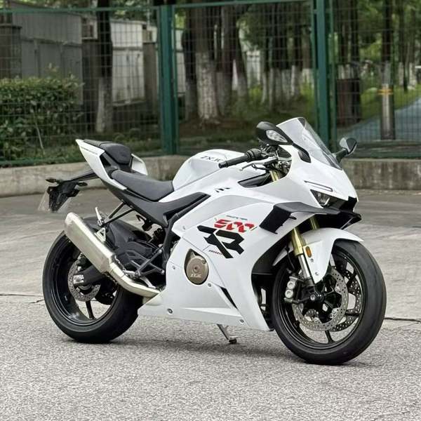 二手张雪机车500RR