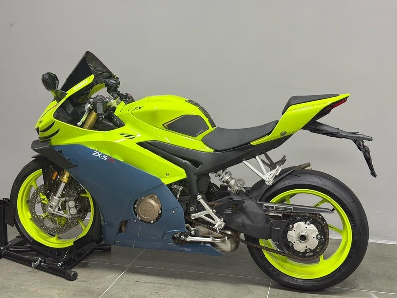 二手张雪机车500RR