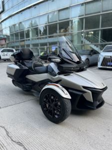 二手庞巴迪Spyder RT