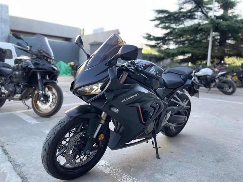 二手本田CBR650R