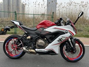 二手QJMOTOR赛400