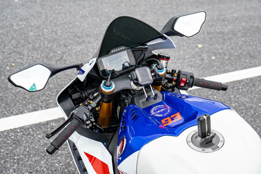 二手本田CBR 1000 RR-R