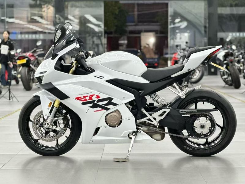 二手张雪机车500RR