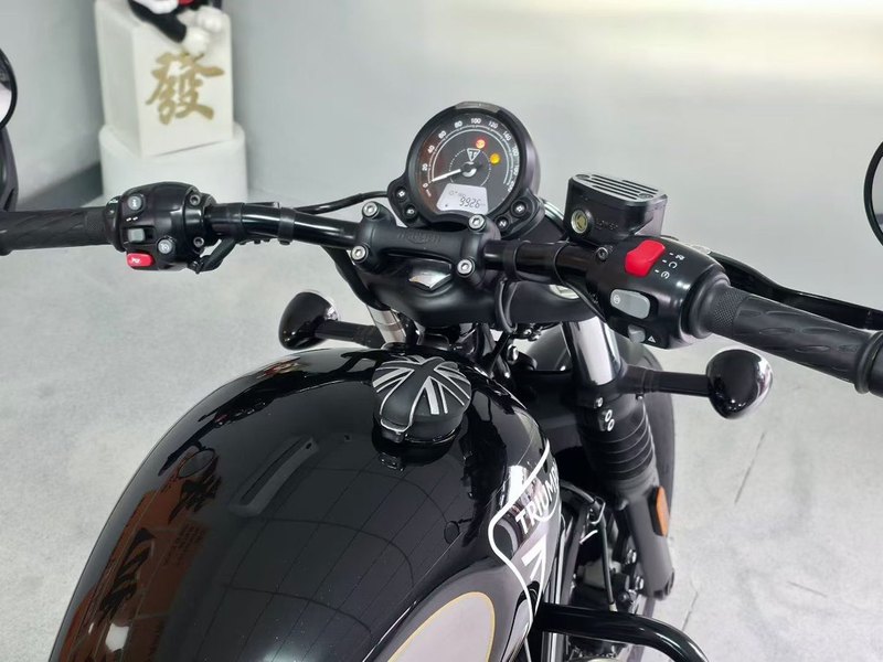 二手凯旋Bonneville Bobber