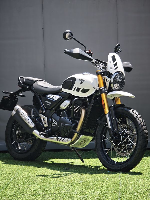 二手凯旋Scrambler 400 X