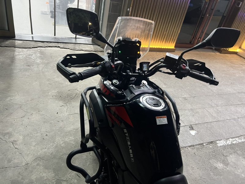 二手豪爵铃木DL250