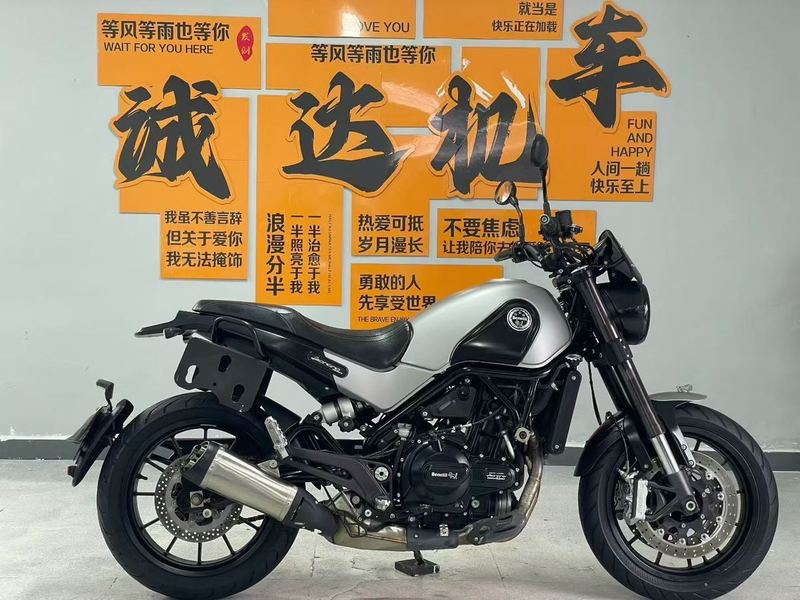 二手贝纳利幼狮 Leoncino 500