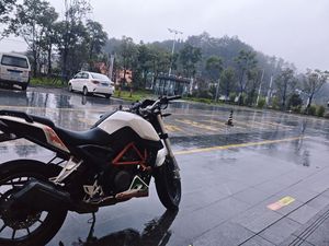 二手贝纳利小黄龙 TNT25