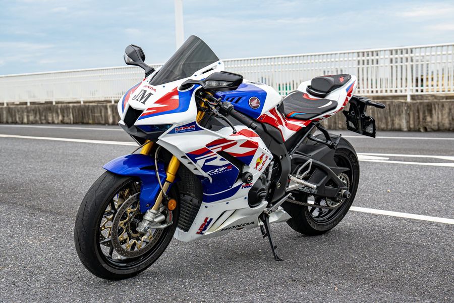 二手本田CBR 1000 RR-R